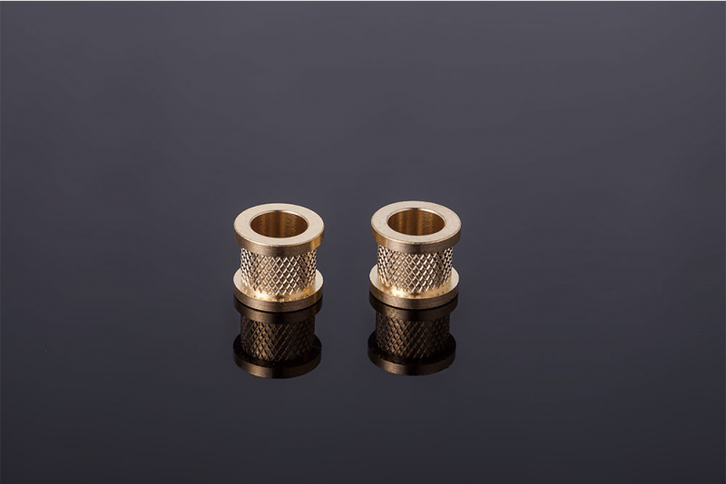 传感器注塑铜套1